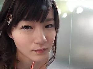 Las chicas descubren ...