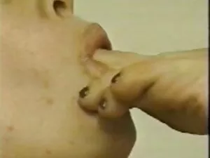 El villano insertó u ...