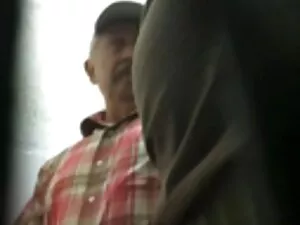 La chica se ofendió  ...